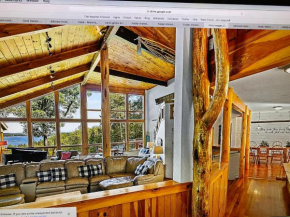 The Pine Lodge
